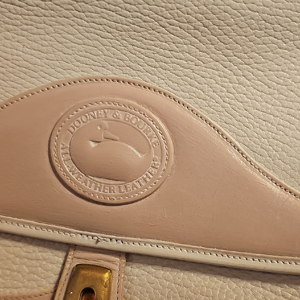 Rare Dooney & Bourke Cream and Light Pink Crossbody Bag - READ description - Picture 8 of 12